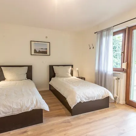 Guest house City-house-buehl *